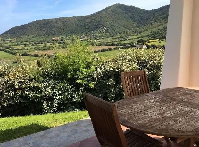 Marea Apartament Tanaunella